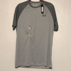 NWT Under Armour Men’s Small HeatGear Loose Short Sleeve T-shirt